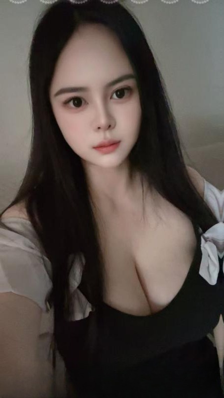 大奶少妇 图 2