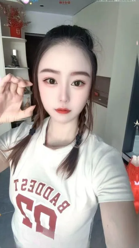 芜湖喷水小姐姐
