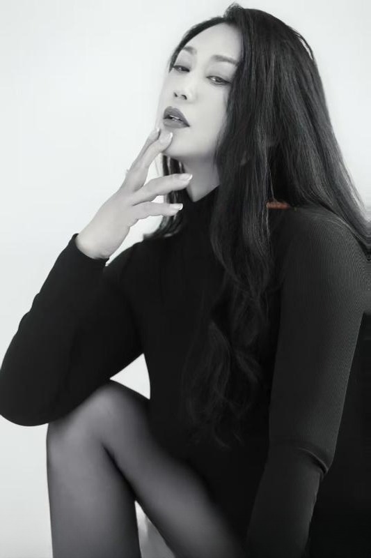 铁西喷水骚妇 图 2