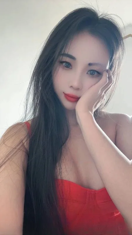 酥胸骚浪御姐