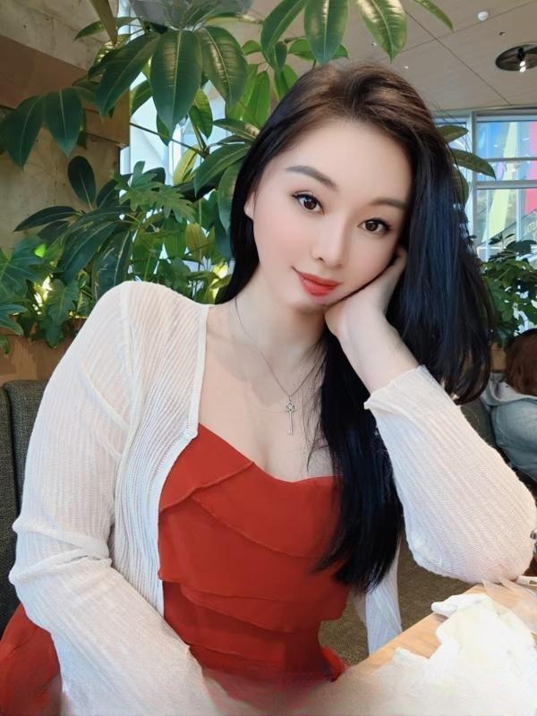 瑜伽健身女友娜娜 图 4