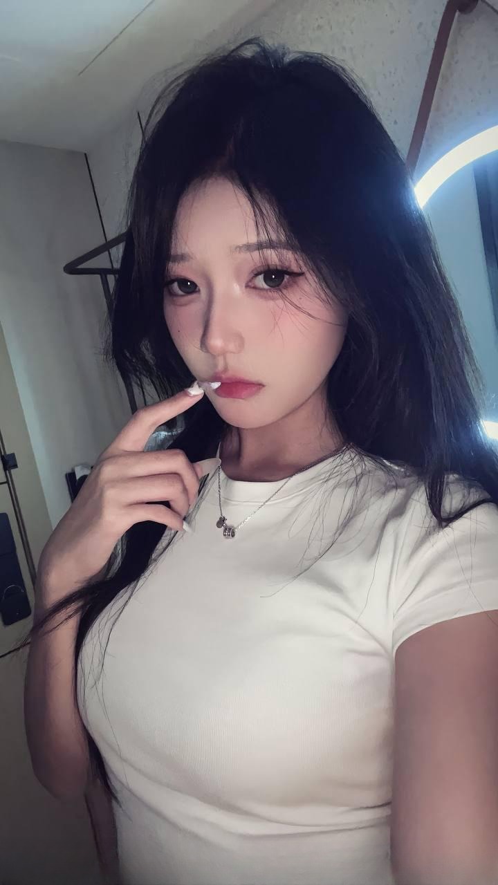清纯甜美的妹子 图 2
