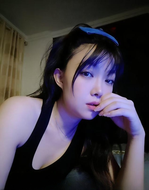 临平大胸小姐姐 图 2