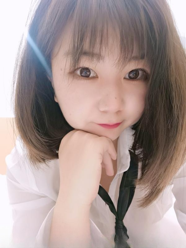 短发丰满大胸少妇兼职 图 2