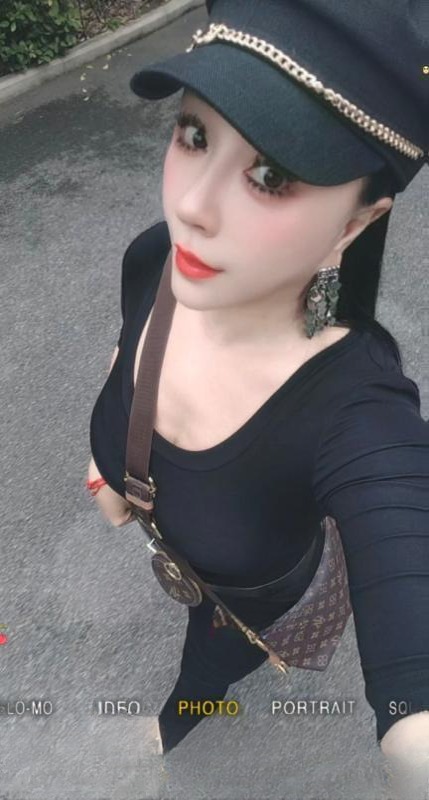 潮吹女王喷涌不断 图 2