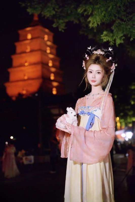 性价比女菩萨菲菲 图 3