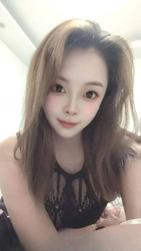 吴中肤白蜜桃臀骚货 图 2