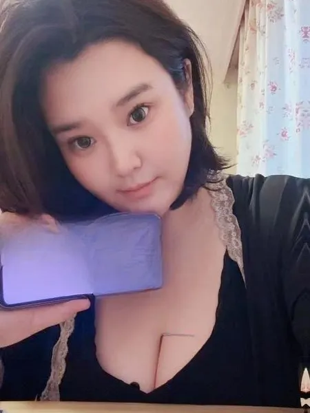 铁西性感大胸妹妹