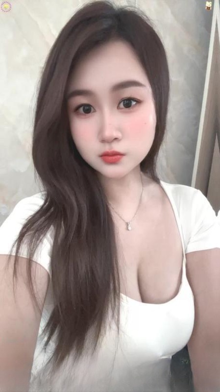 渝北丰满大波萱萱 图 4