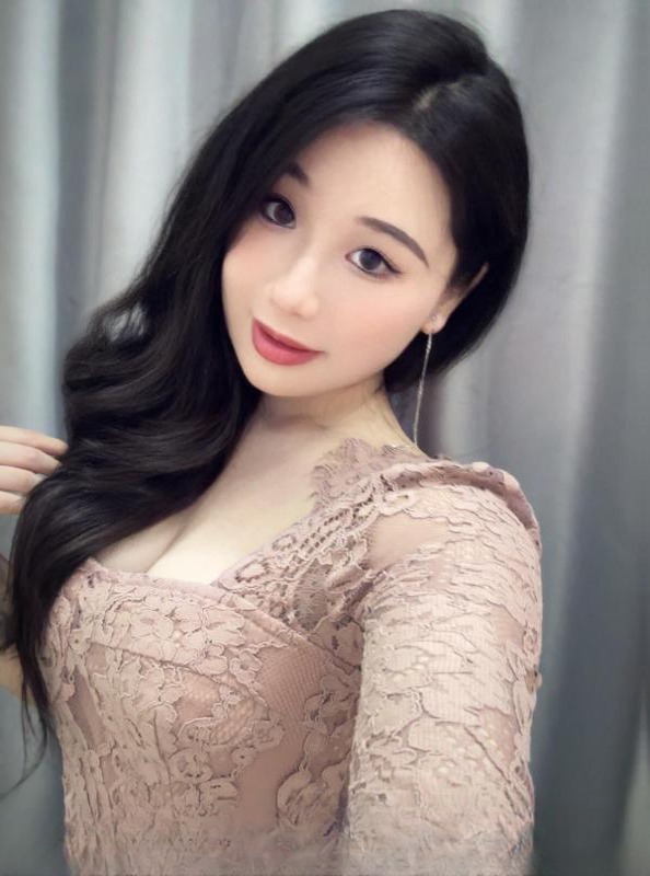 cbd翘臀大奶柚子 图 2
