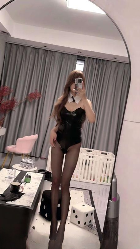 制服诱惑瑶瑶