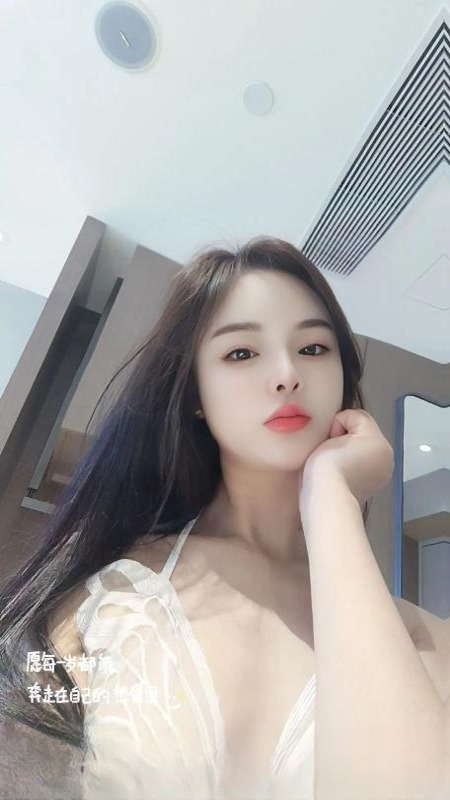 性感动人小少妇 图 2