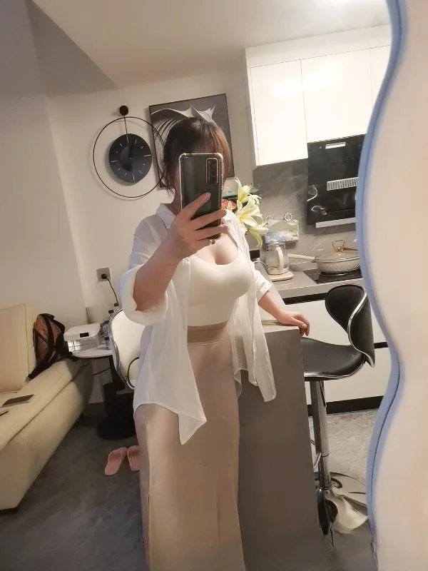 佛山丰腴翘臀BBW