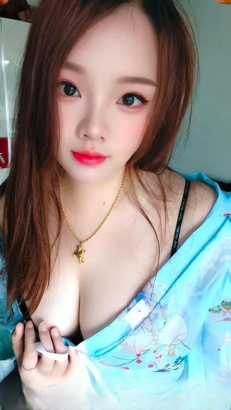 丰满大波小骚货欣雨 图 3
