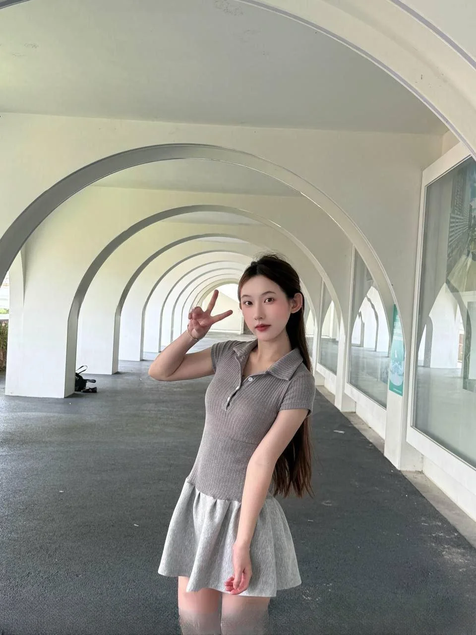 大尺度M型嫩妹