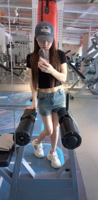 观音桥可颜可甜小姐姐 图 2