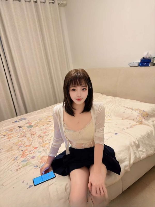 性感单身开朗居家骚妹 图 2