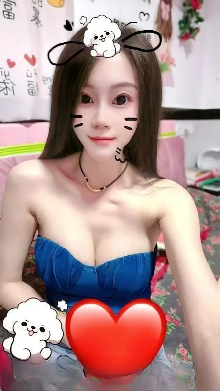 三通巨乳黑长直