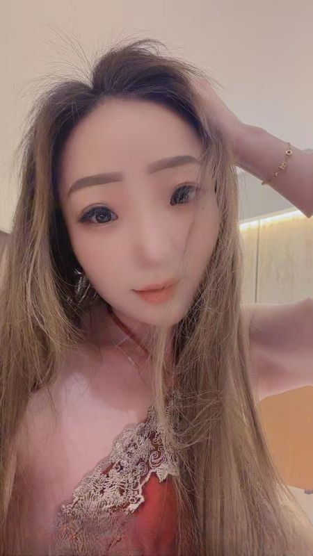 娇小少妇珍珍 图 2