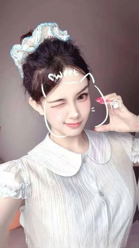 武侯三点粉嫩小萝莉