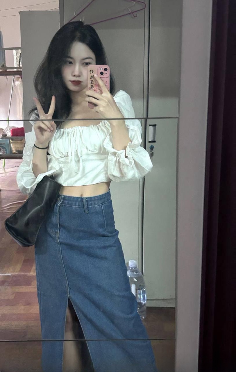 肤白貌美风骚水多多 图 2