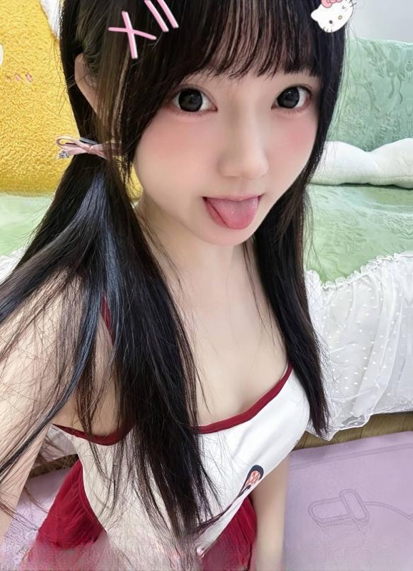 上城粉嫩小萝莉