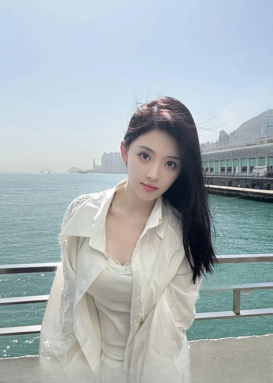 身材完美会吞精 图 2