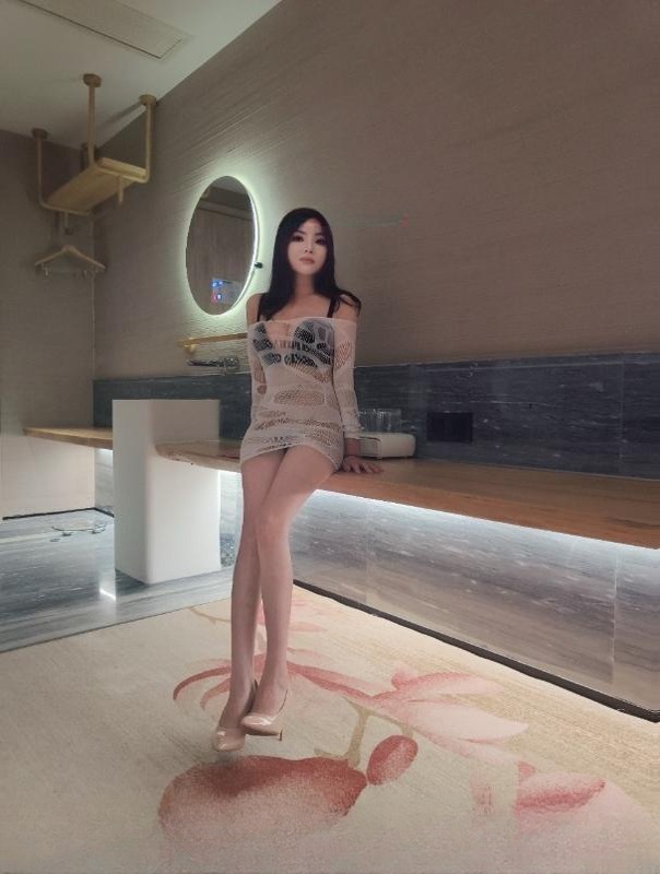 白皙少妇元宝姐姐 图 3