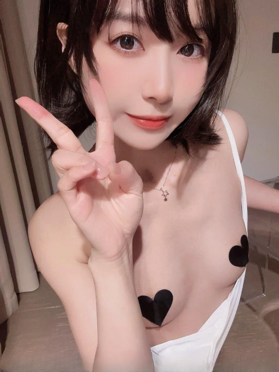 三点粉会喷水乳摇 图 2