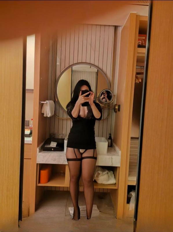青羊区性感御姐飘飘 图 2