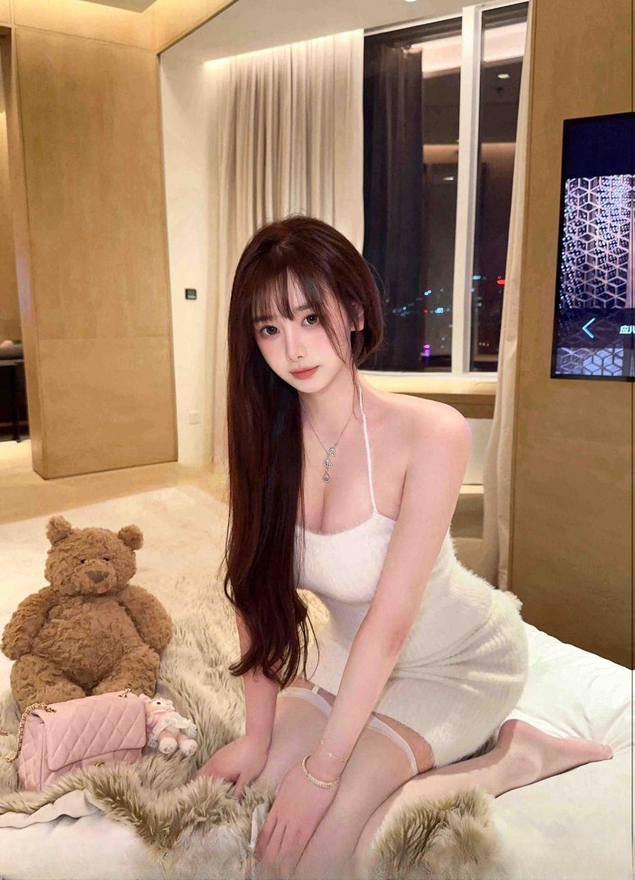 白奶网袜兔子姐
