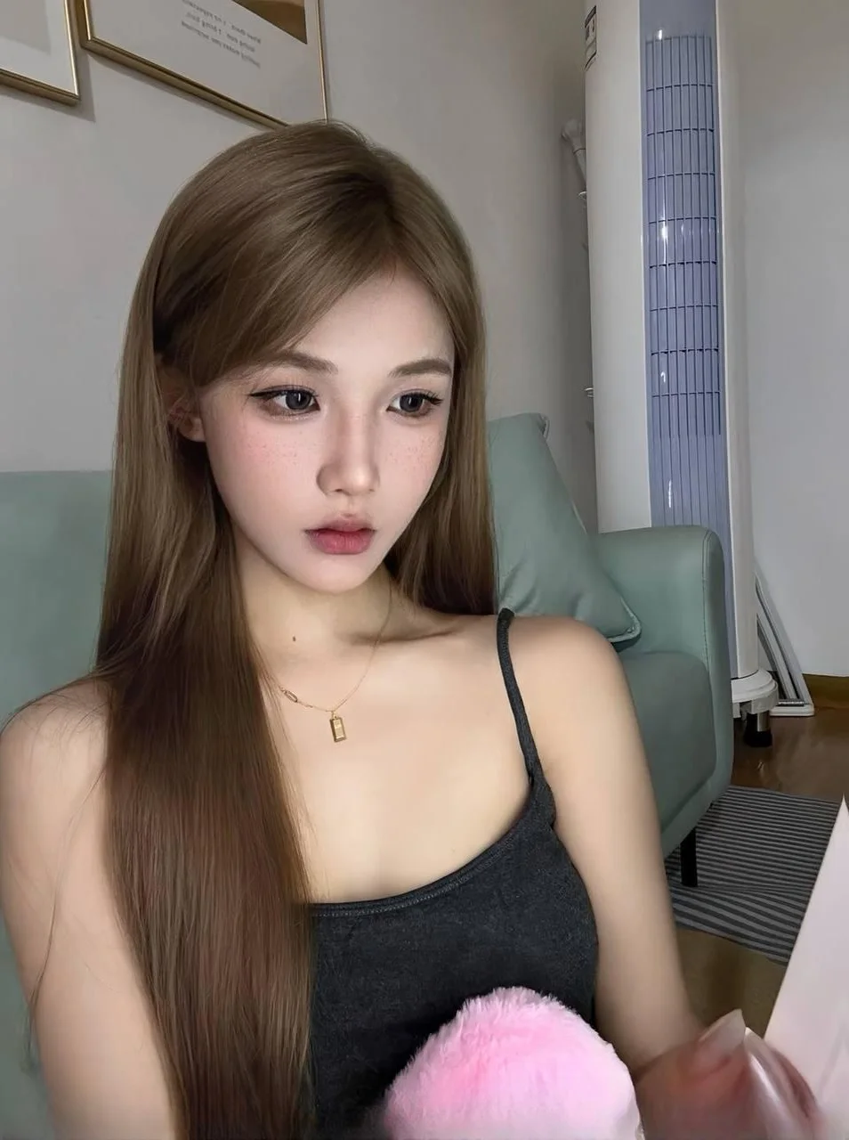极品胸大穴紧妹妹