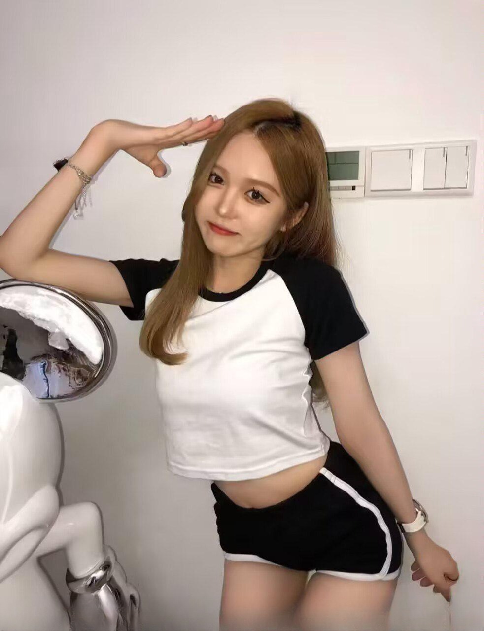 性感白虎女仆 图 2
