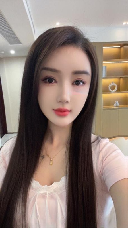 口活超绝的奶糖儿 图 2
