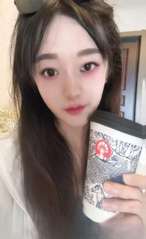 汉口大波翘臀梦梦 图 2