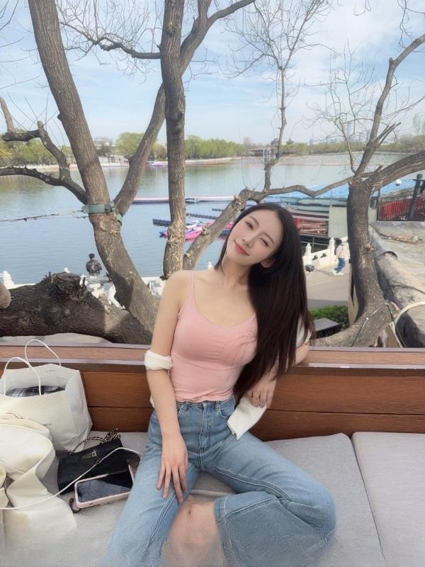 性感迷人颜值御姐老师