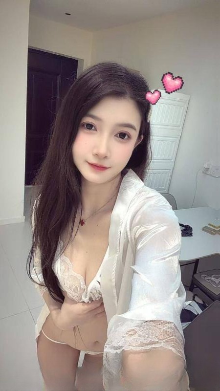 情趣制服诱惑小云朵 图 3