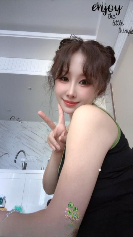美女姐姐