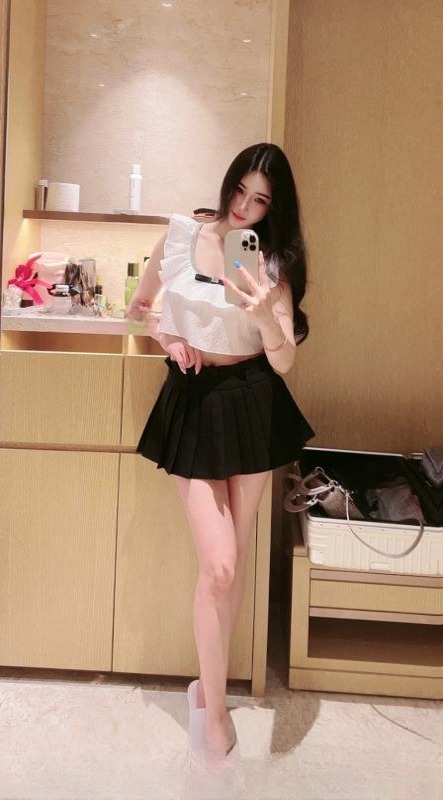 颜值服务系大胸子萱 图 3