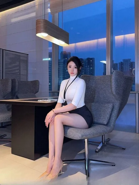 性感骚妇解锁姿势