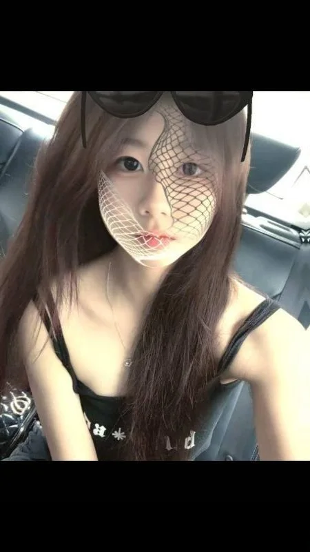 00后清纯嫩菜 图 3
