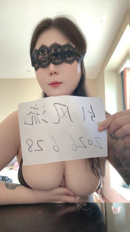微胖喷水大胸年轻妹妹 图 4