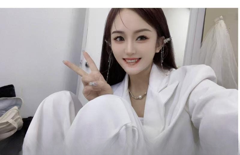 气质小虎牙