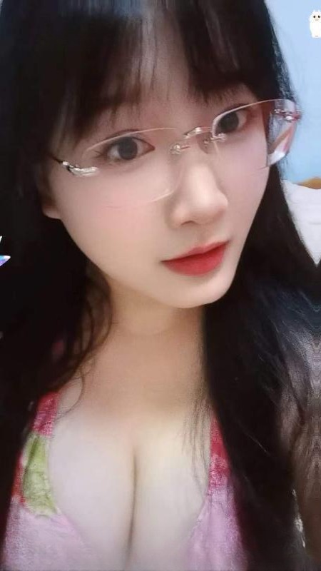 北一环戴眼镜少妇