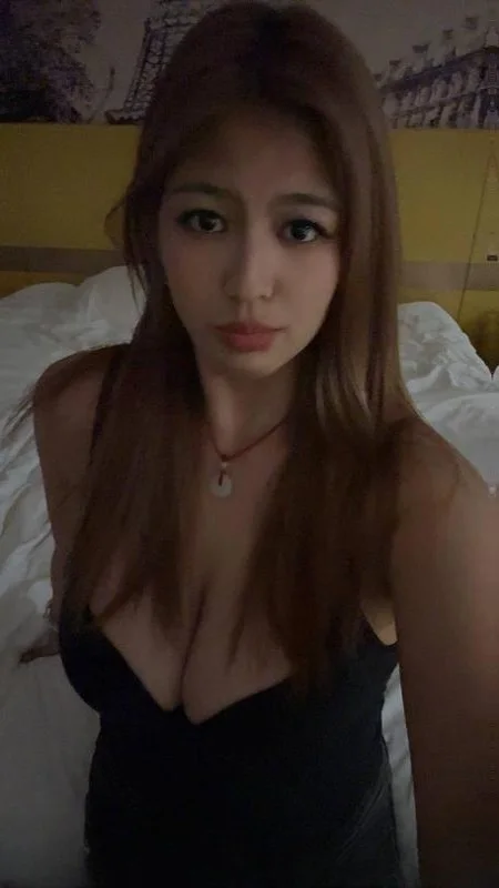 白云三通巨乳少妇 图 2