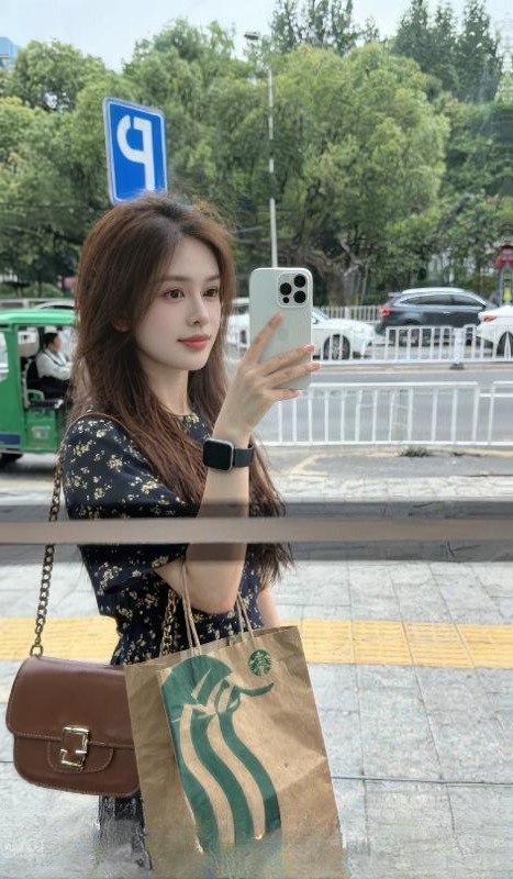 淮安莞式一条龙白虎妹