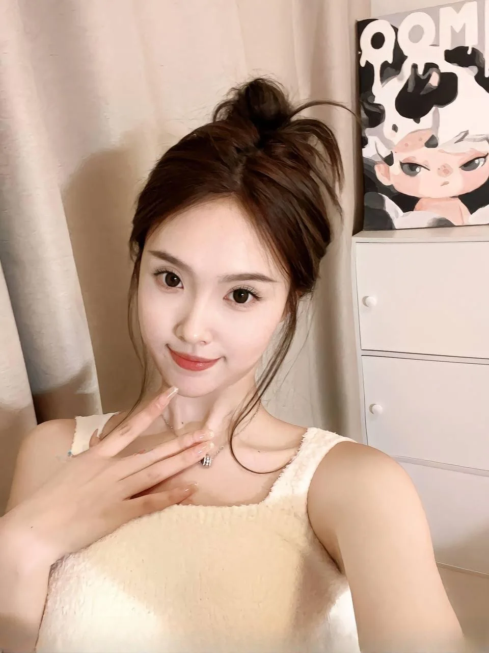 丰满翘臀巨乳骚妹 图 2