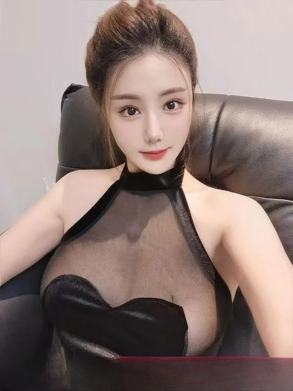 温柔甜美服务风骚妹子