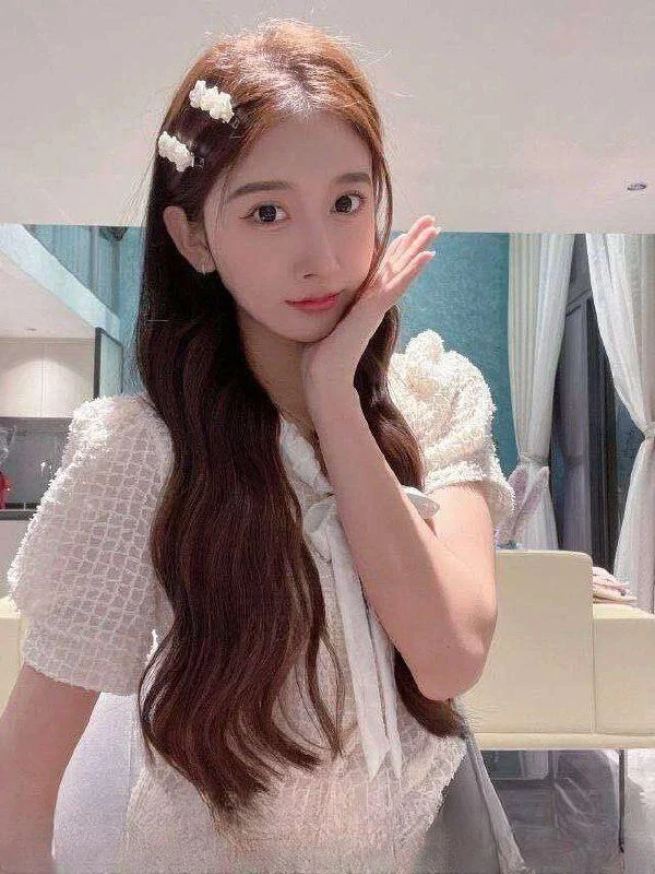 白嫩骚气小丽 图 2