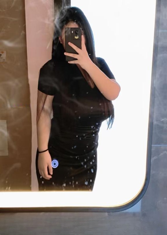 童颜巨乳bbw 图 3
